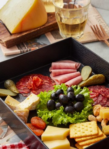 mgallery-must-try-charcuterie-platter